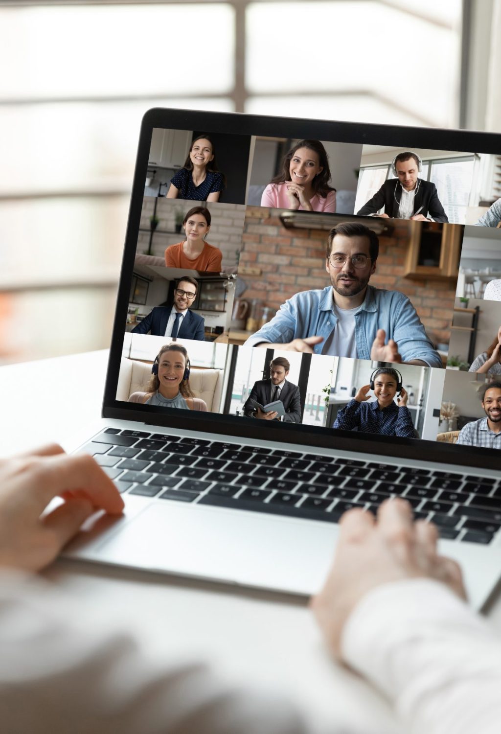 Back,Rear,View,Focused,Young,Female,Employee,Involved,In,Video